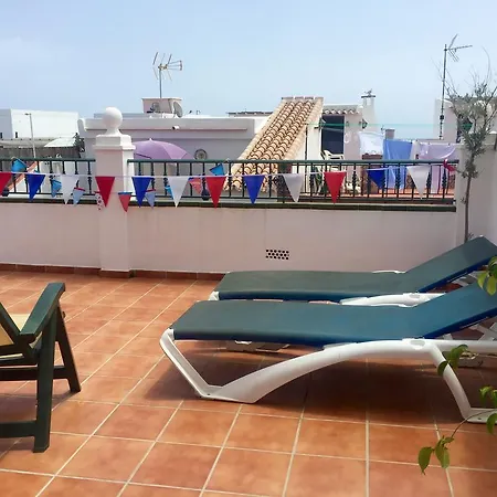 Easy * Nerja